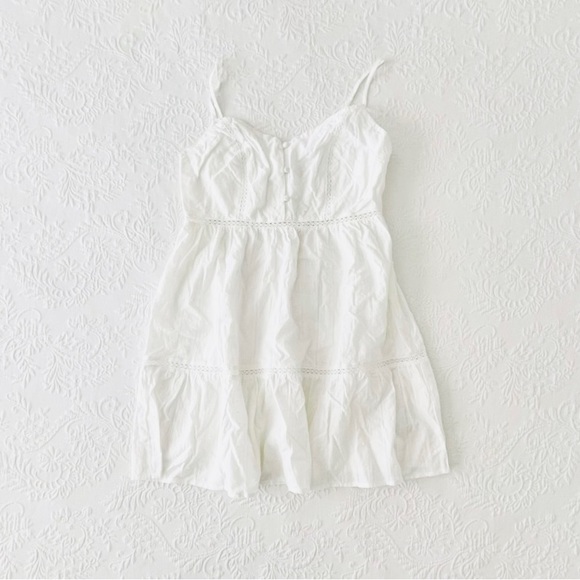 NWOT Lulus Everyday Angel White Sleeveless Swiss Dot Lace Mini Dress Small - Picture 2 of 8